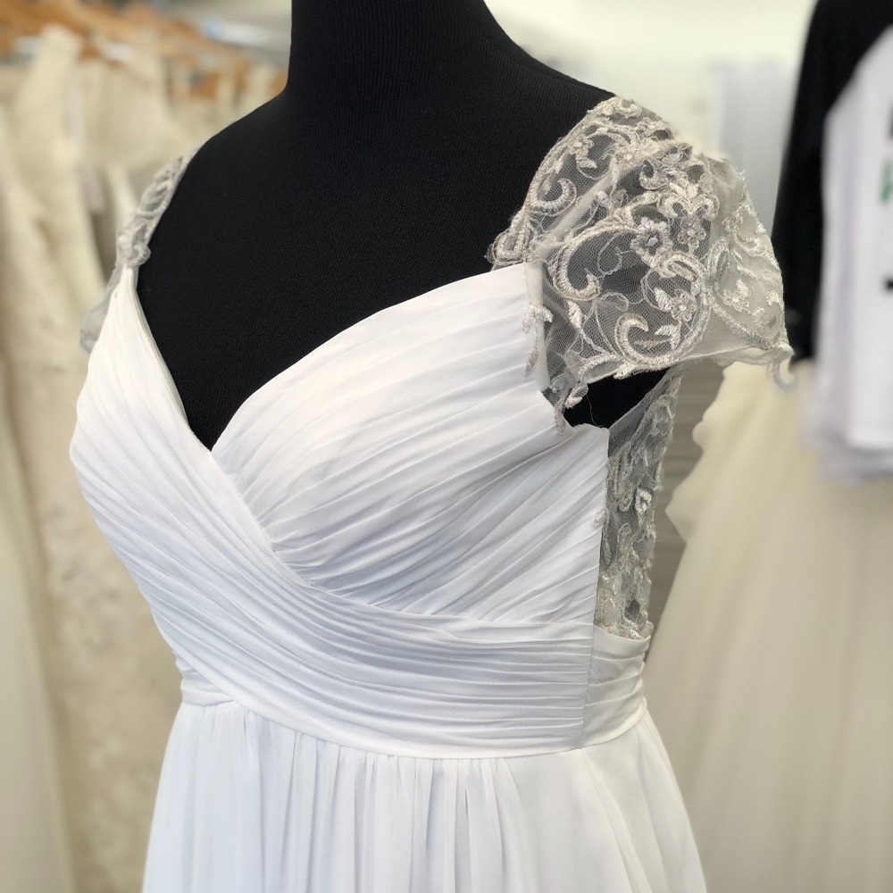 Moonlight Bridal Gown size 14 NWT